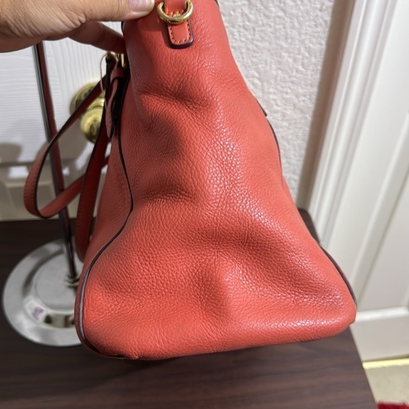 MCM Shoulder Bag in Leather - Picture 5 of 10